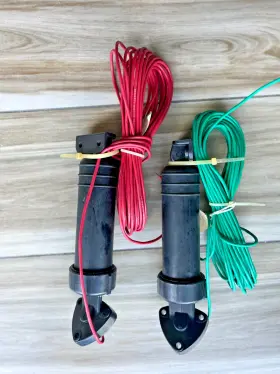 Sa4016s Bennett Marine Two Actuators Short 2 1/2 Inch Stroke