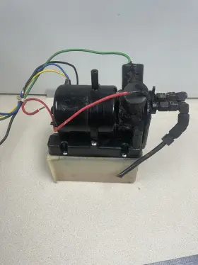 R662 Bennett V-351 Hydraulic Trim Tab Pump