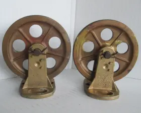 Edson B-327 Pair Bronze Steering Pulleys 4 Inch / Fig 620 A-450 B70