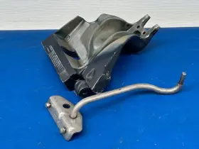 0434151 Evinrude 90 91 92 Johnson 9.9hp 15hp Remote Steering Bracket With Drag Link Asm