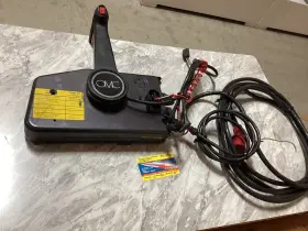 Evinrude 175945 Omc Johnson Pre 1996 Outboard Remote Control Used Freshwater Part