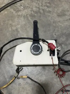 397183 Evinrude Johnson Remote Control Box Side Mount 1973-95 With 16ft Cables 397183 Evinrude Johnson Remote Control Box Side Mount 1973-95 With 16ft Cables