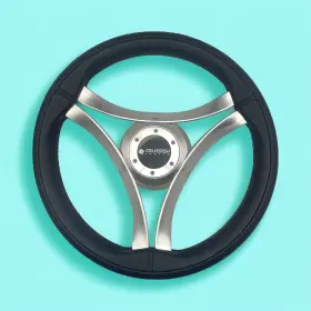 X302 Gussi Italia Model 934 Steering Wheel With Keyed Hub