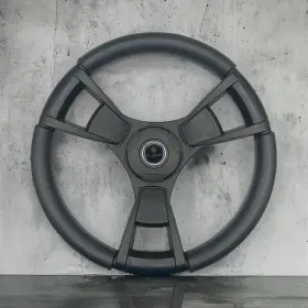 X307 Gussi Italia Model 13 Boat Steering Wheel - Keyed Hub