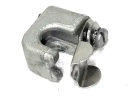 0310685 Johnson Evinrude Outboard Remote Cable Anchor Block