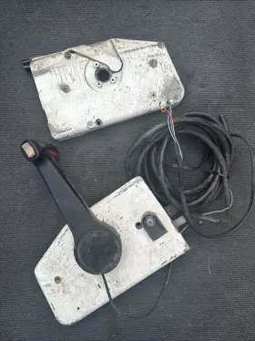 Johnson Evinrude Omc 397272 Side Control Throttle Gear Box Shift Lever 390610 For Parts Only