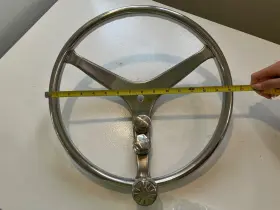 Lewmar 89700871 Power Grip Boat Steering Wheel With 5/8 Inch Welded Nut - 15.5 Diameter
