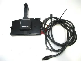 Mercury 16901a15 Command 2000 Outboard Remote Control Non-trim 8 Pin Pull Thrott