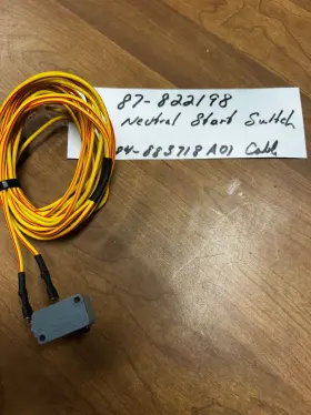 84-883718a01 Mercury Used Neutral Start Switch / Cable 87-822198 And 883718a01