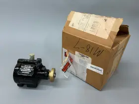 Mercury 849906a28 Assembly Power Steering Pump Nos