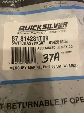 Mercury 87-814281t09 Quicksilver Marine New Oem S/w R449