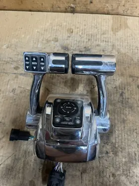 Mercury 877775a3 Dts Verado Binnacle Dual Throttle Remote Control Shifter