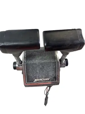 Mercury 88688a20 Top Mount Dual Remote Control With Tnt Switch Used