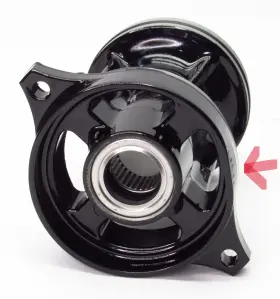 Mercury 8m0168901 Racing Oem Outboard Bearing Carrier Assembly