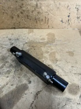 Mercury 8m6004593 Verado Outboard Steering Cylinder