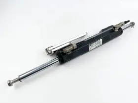 39423z Misc Ultraflex Outboard Hydraulic Cylinder Assembly Uc128/1