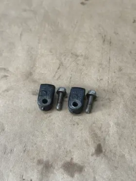 Omc 0329271 Set Of 2 Oem Johnson / Evinrude Cable Clamps Pn# 329271 B-150-5