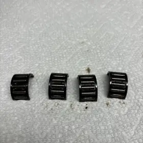 Omc 0395401 Johnson Evinrude 9.9 And 15 Hp 395401 Crankshaft Bearing Set 1974-2007 Of 4