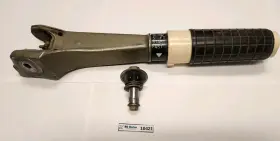 Omc 318857 Johnson Evinrude 9.9 And 15 Hp Tiller Steering Handle With Mounting Hardware