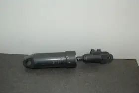 Omc 984151 Nos Genuine Steering Cylinder Seadrive New Old Stock Factory Oem Part