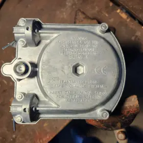 0003812 Seastar Boat Steering Box