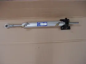 Seastar Solutions Hc5313 Inboard Hydraulic Steering Cylinder Ba135-7atm