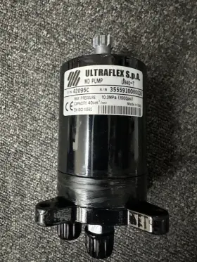 Uh40-t Uflex Masterdrive 40cc Tilt Helm Uh40-t Uflex Masterdrive 40cc Tilt Helm