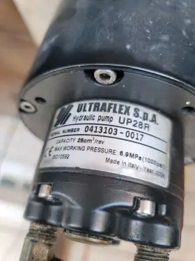 Ultraflex Up28r Up Series Boat Hydraulic Steering Helm Pump