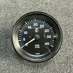 Vdo 1-211-015-094 3-3/8 Inch 85mm 4000 Rpm 12v Tachometer Gauge Used
