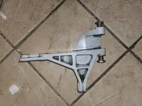8722101 Volvo Penta Dp-c 1995 1994 Power Steering Cylinder Bracket 872101 Dp-c1 Dp-d Dpc
