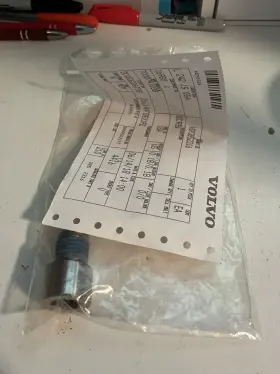 3852316 Volvo Penta Oem Shoulder Screw