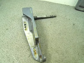 67f-43111-00-8d Yamaha Port Side Clamp Bracket 1 Outboard 2007-2017 75-90 Hp