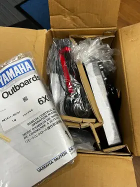 Yamaha 6x0-48206-12-00 New Oem Right Side Flush Remote Control Binnacle