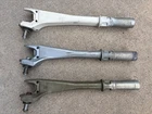 Johnson Evinrude 322133 320424 Steering Tiller Handle Fits 9.9 & 15HP 75 To 85 Used. Price: $49.89.